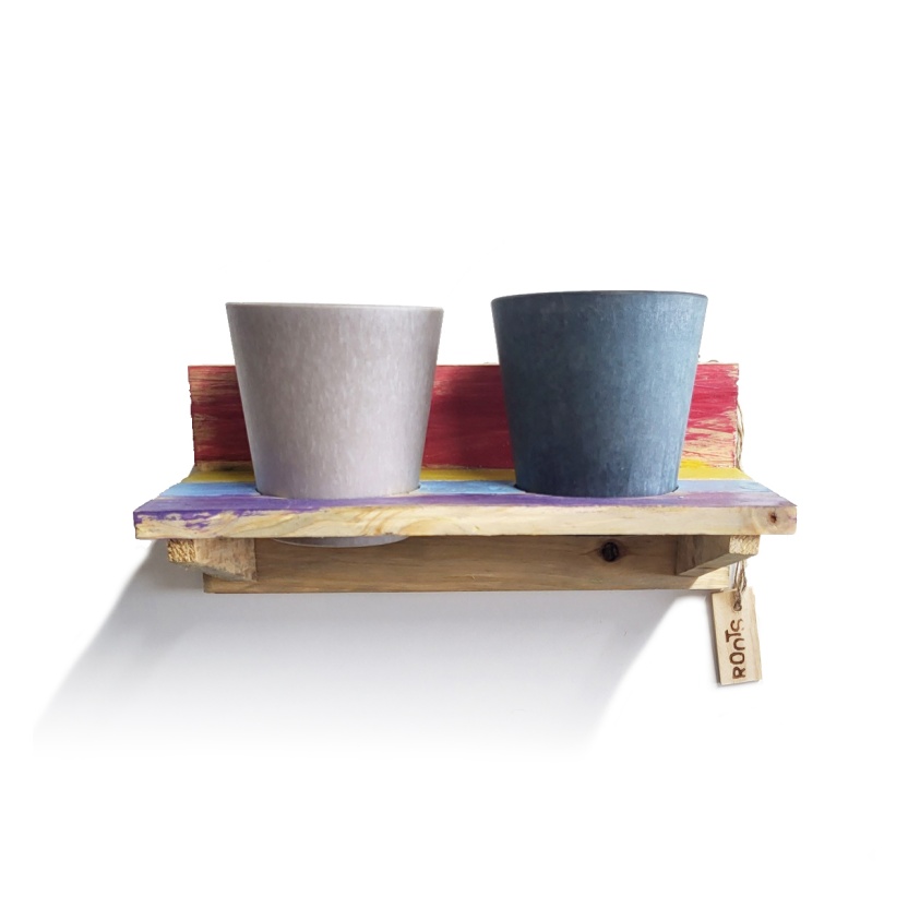'Roots' Wooden hanging Joy pot racks sets with 2 Artstone pots - Image 4