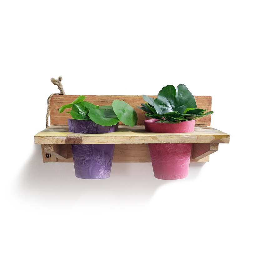 'Roots' Wooden hanging Warm pot racks sets with 2 Artstone pots