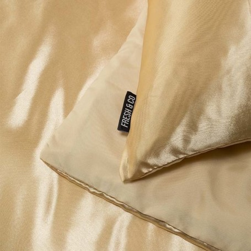 Fresh & Co geel satijnen hotelset dekbedovertrekken - 140x220cm - Afbeelding 2