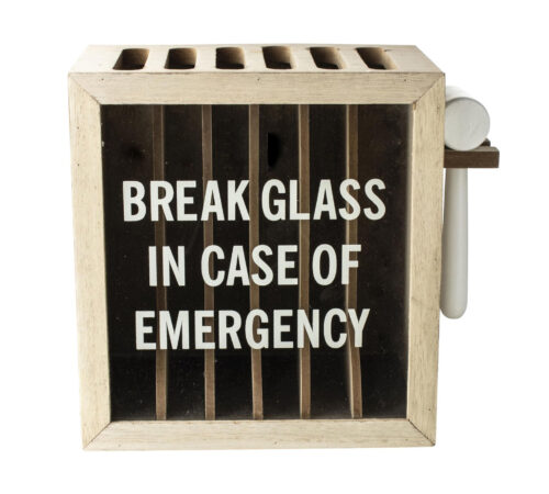 Gusta wooden smartphone safes including hammer - Image 2