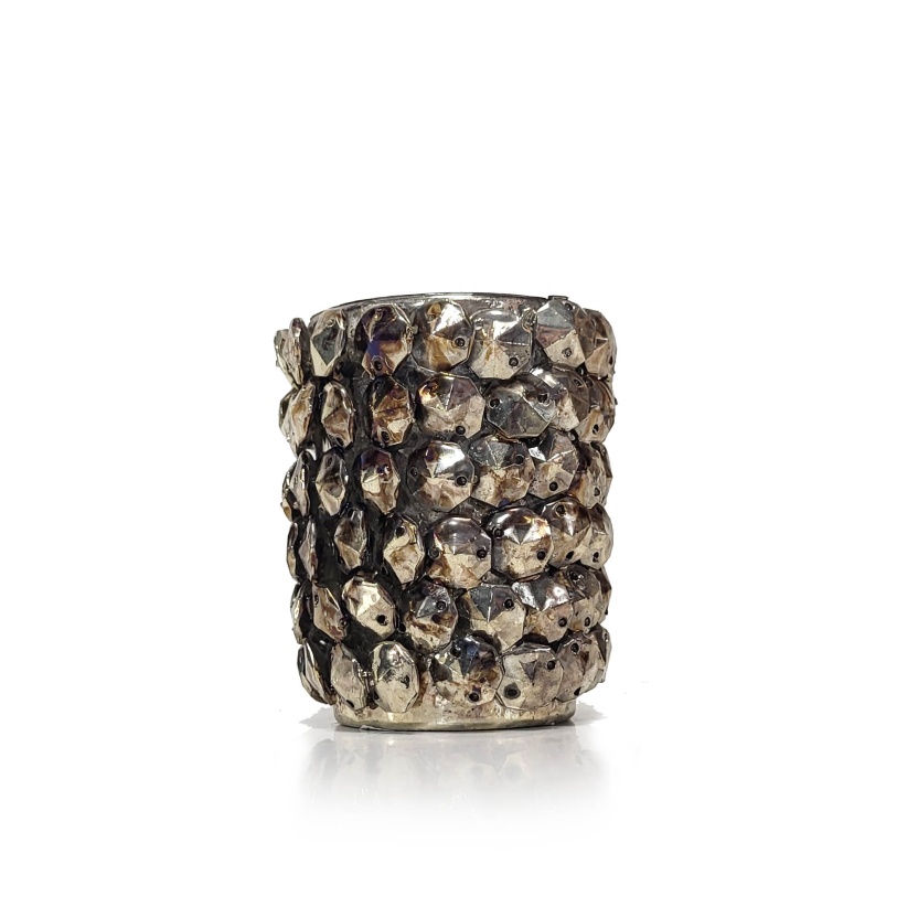 Metal tealight holders with scales structure 9cm