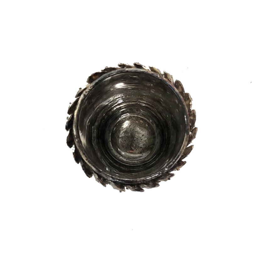 Metal tealight holders with scales structure 9cm - Image 4