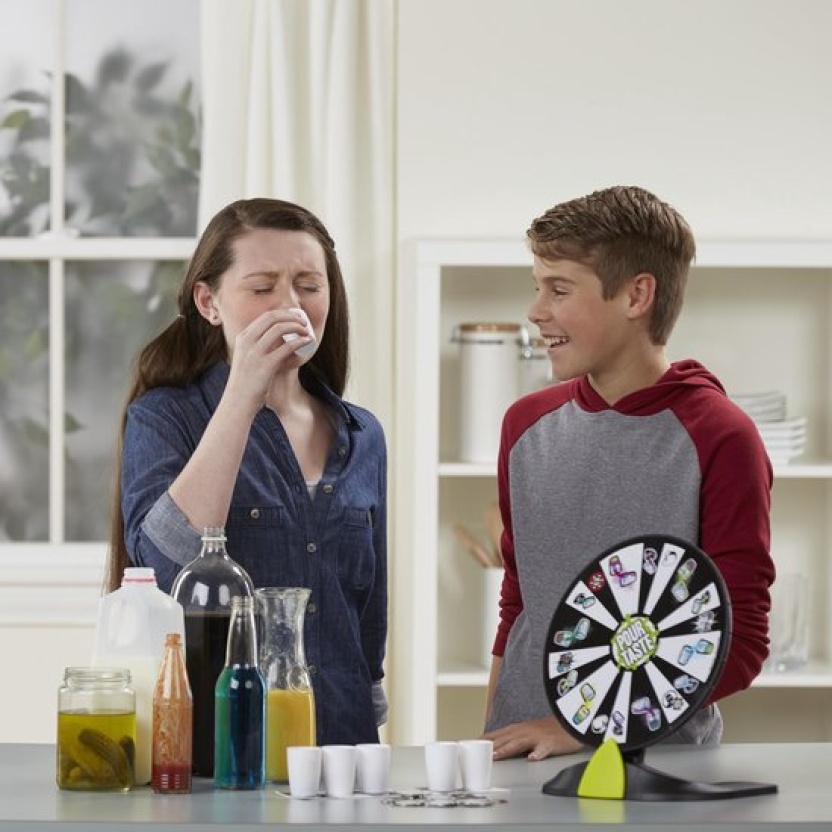 Hasbro toys - Slechte smaak drinking games - Image 4
