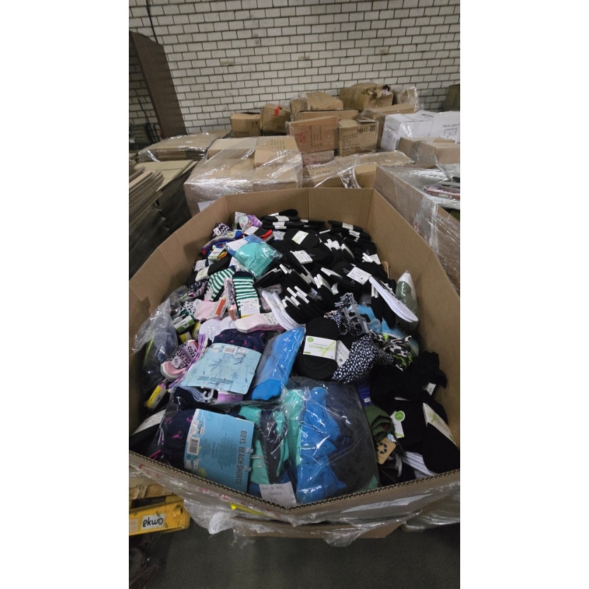 167KG textiel mixpallet €3,00 per KG - Afbeelding 16