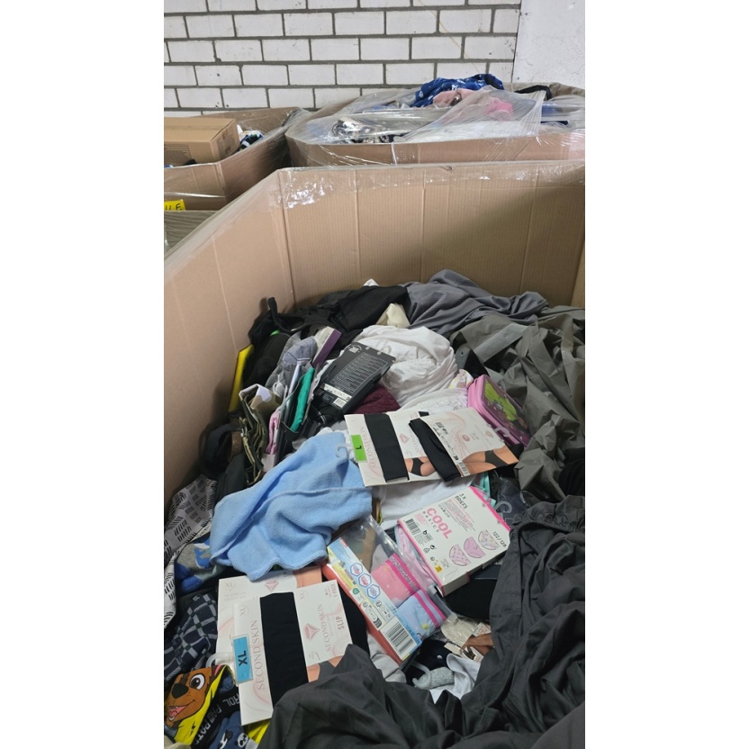 167KG textiel mixpallet €3,00 per KG - Afbeelding 21