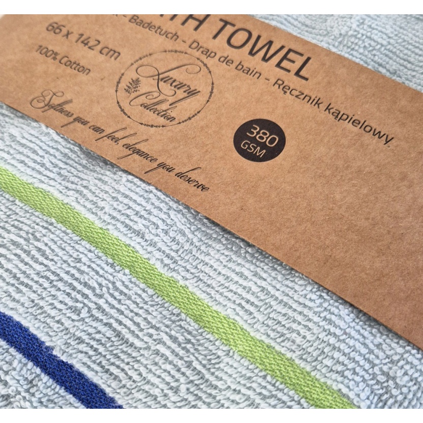 Light blue luxury collection bath towels with trims 66x142cm - 380 g/m² - Image 4