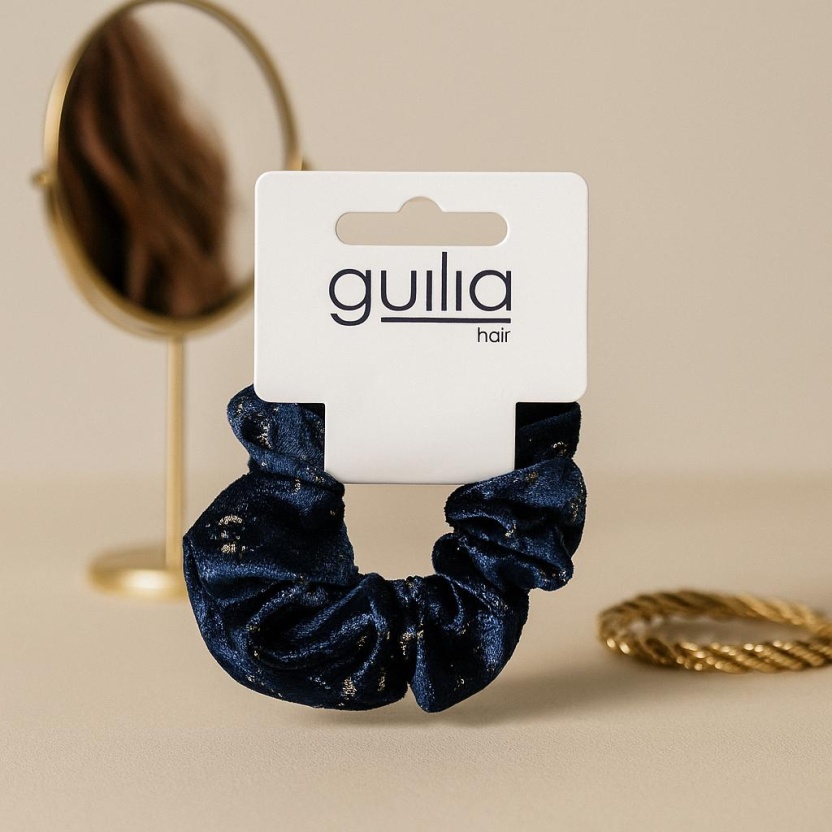 Mix of various trendy Guilia hair accessories - Hair clips, hair ties, scrunchies - Image 6