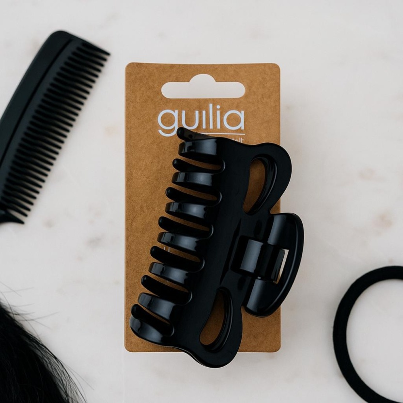 Mix of various trendy Guilia hair accessories - Hair clips, hair ties, scrunchies - Image 10
