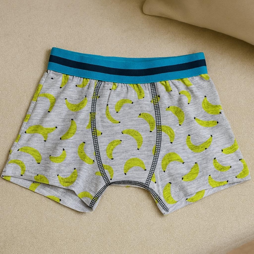 Mix of various underwear for children - Image 4