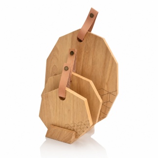 Set van drie houten serveerplanken met standaard en lasergravure