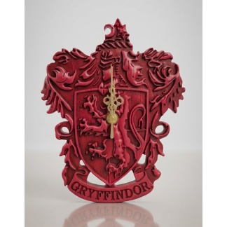 Harry Potter wandklok in de vorm van het Griffoendor-wapen